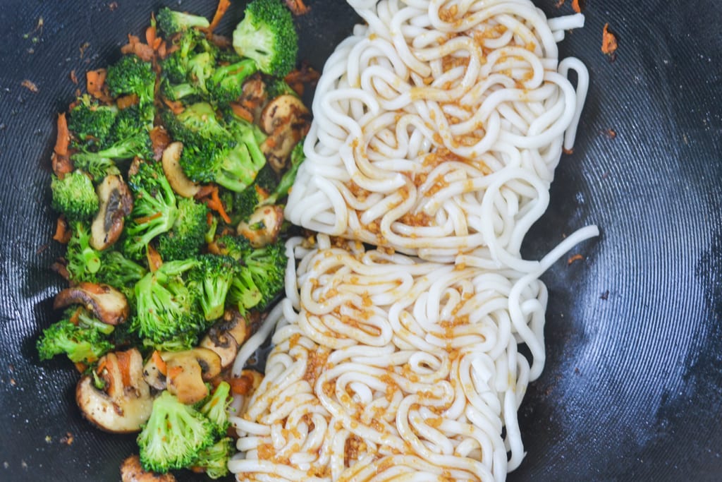 udon noodles with tofu