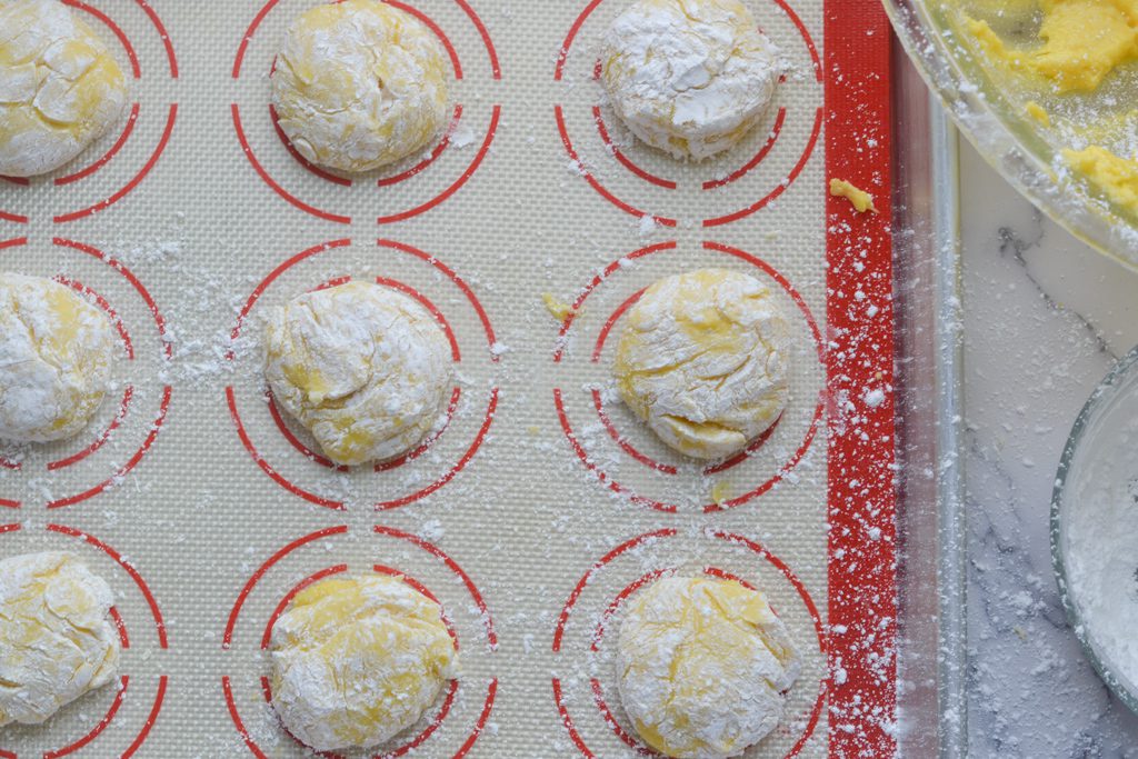 lemon cookies rolled in powdered sugar